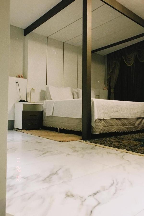 Pak Suites Hotel Luís Eduardo Magalhães Extérieur photo